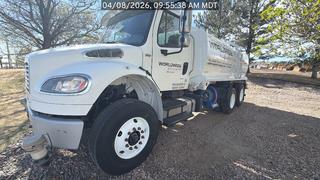 2024 Freightliner M2 106 thumbnail 5