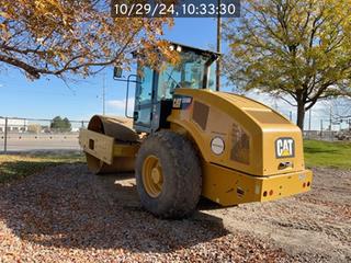 2020 Caterpillar CS56B thumbnail 6