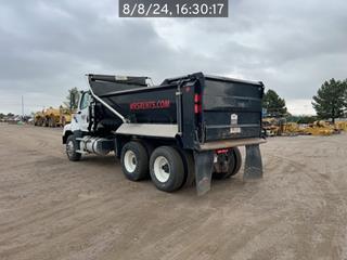 2020 Freightliner 114SD thumbnail 2