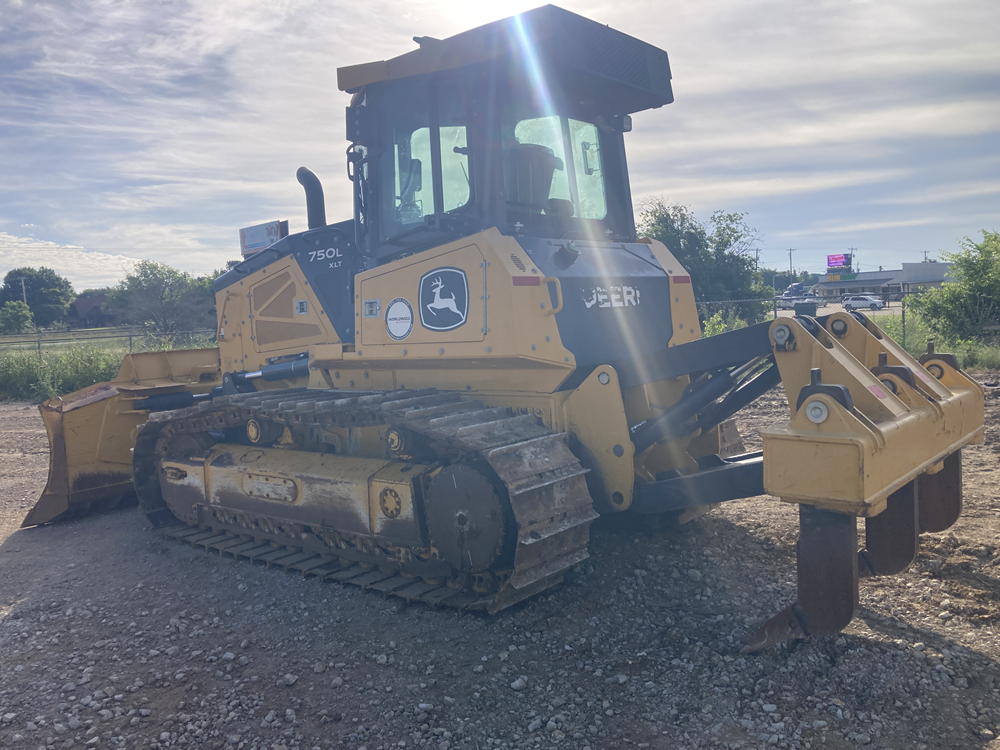 2021 Deere 750L thumbnail 8