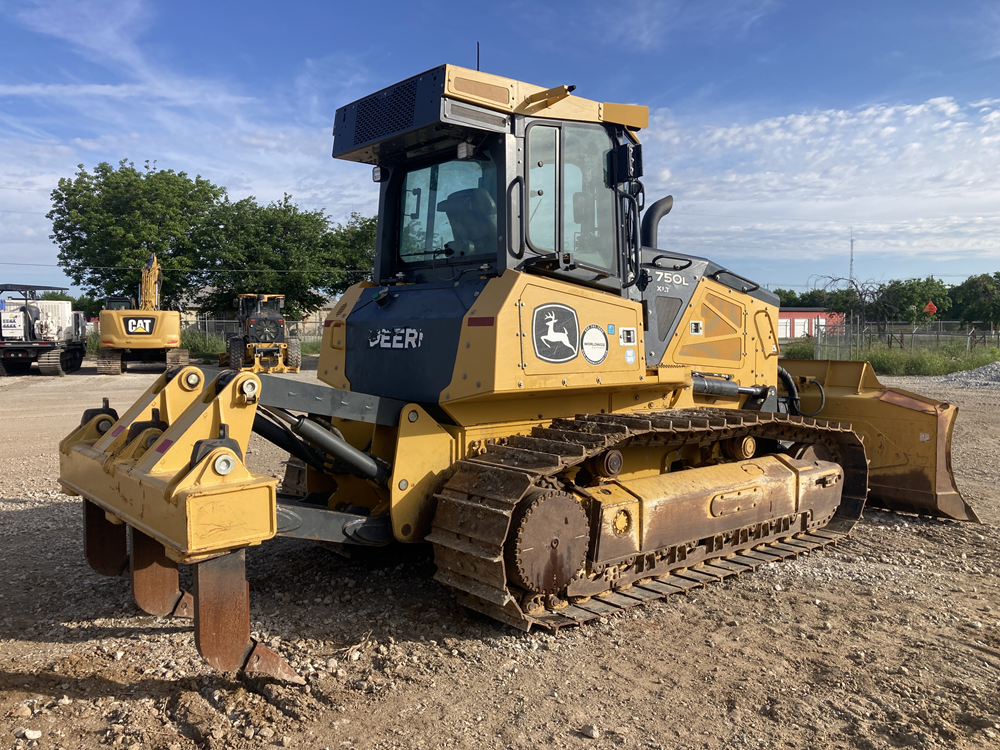2021 Deere 750L thumbnail 9