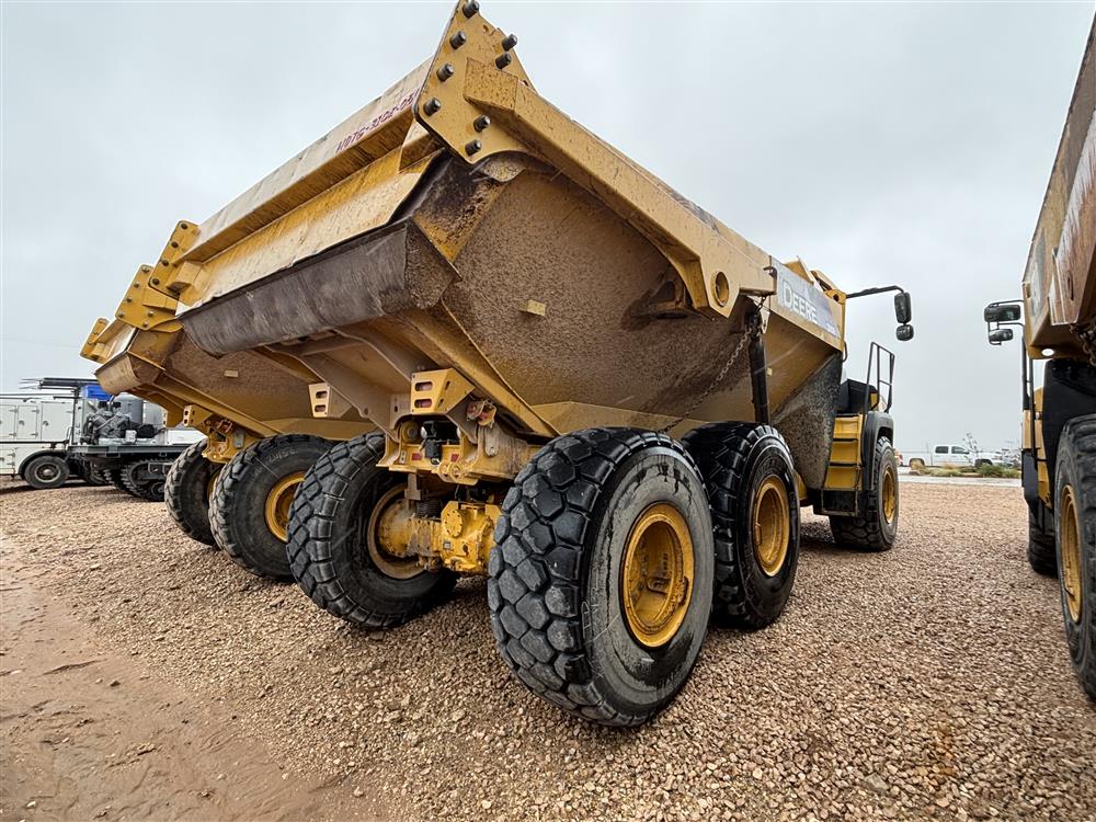 2018 Deere 310E thumbnail 8