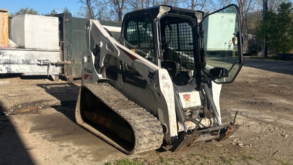 2017 Bobcat T770 thumbnail 2