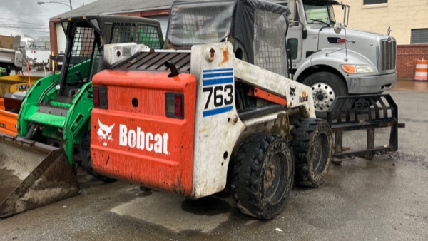 2015 Bobcat 763 thumbnail 2