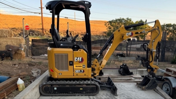2024 Caterpillar 301.7CR - Mini Excavator image 1