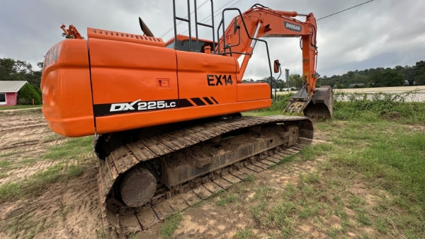 2015 Doosan DX225LC-3 thumbnail 2