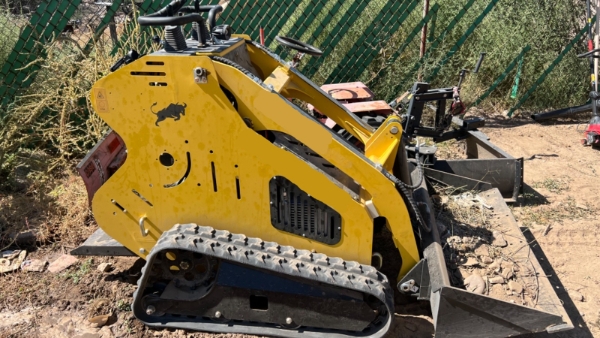 2024 Bull SL15 - Skid Steer image 1