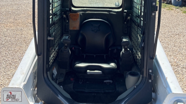 2018 Bobcat S570 thumbnail 5