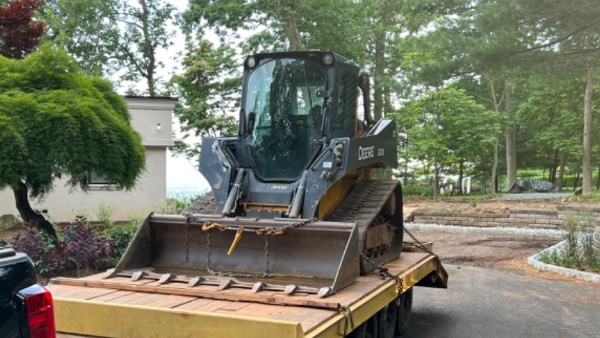 2017 Deere 323E thumbnail 4