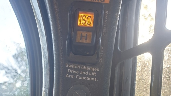 2021 Bobcat T770 thumbnail 4