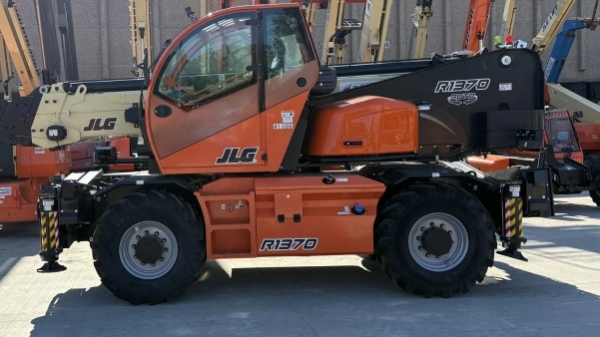 2024 JLG R1370 thumbnail 4