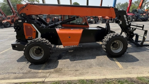 2025 JLG 6042 thumbnail 4
