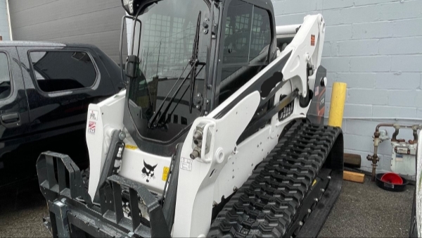 2023 Bobcat T770 thumbnail 4
