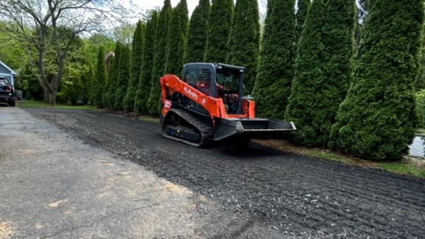 2023 Kubota SVL65-2 thumbnail 2