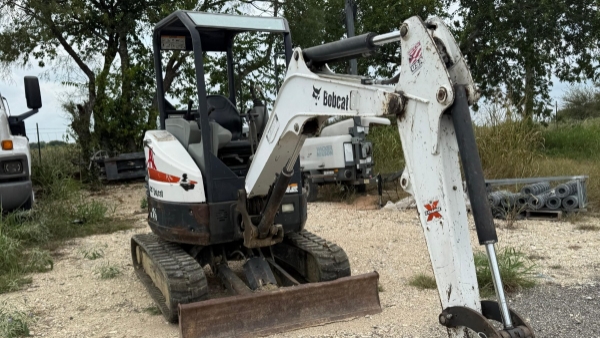 2017 Bobcat E26 thumbnail 3