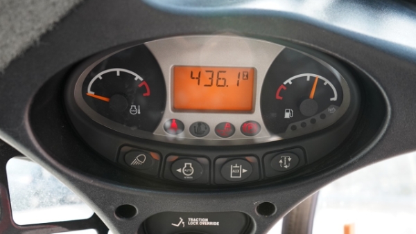 2016 Bobcat S570 thumbnail 7