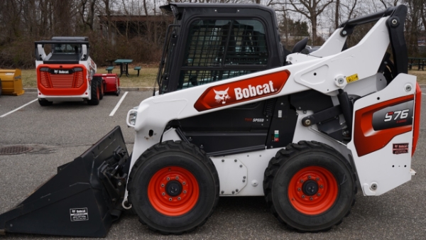 2022 Bobcat S76 thumbnail 2