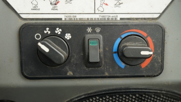 2016 Bobcat S650 thumbnail 8