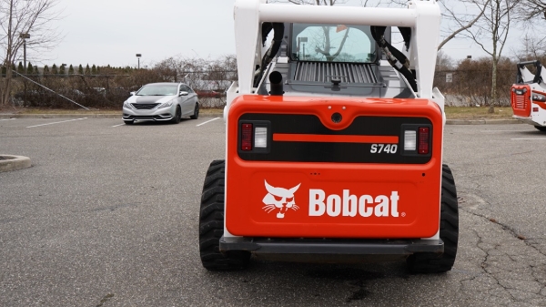 2022 Bobcat S740 thumbnail 3
