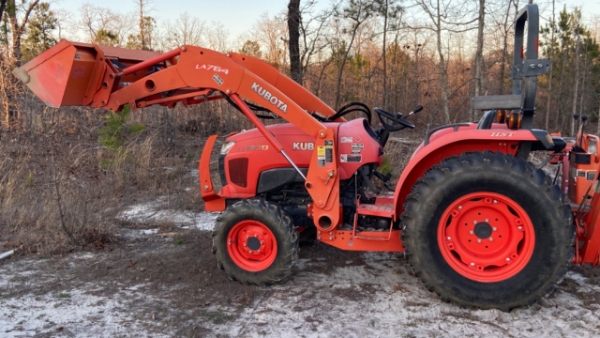 2013 Kubota L4600 thumbnail 4