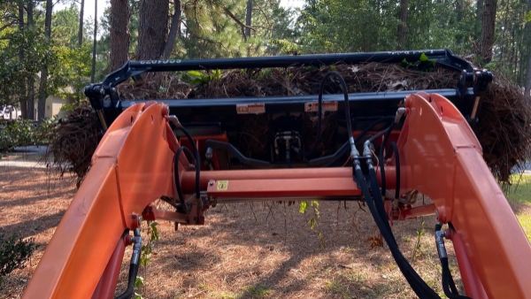 2013 Kubota L4600 thumbnail 5