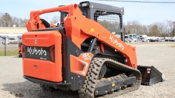 2026 Kubota SVL75-3 thumbnail 3