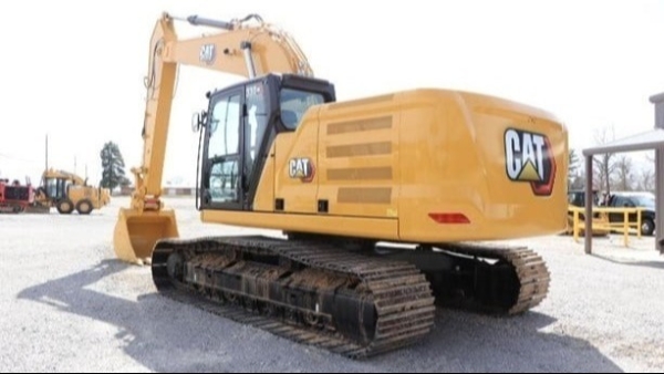 2025 Caterpillar 330GC thumbnail 2
