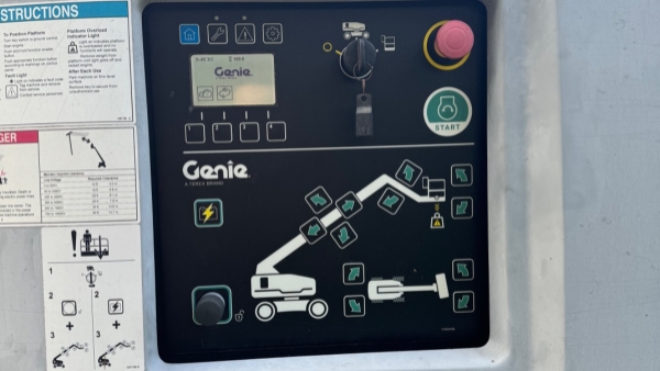 2019 Genie S-45XC thumbnail 2