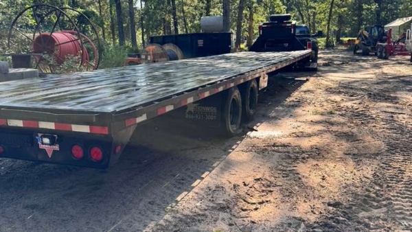 2019 PJ Trailers FDQ40D2HAWKKTX - Image 1