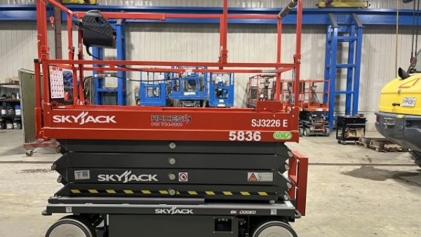 2025 Skyjack SJ3226 thumbnail 2