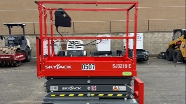 2024 Skyjack SJ3219E - Scissor Lift image 1