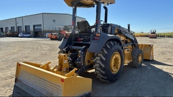 2023 Deere 210P-TIER thumbnail 2
