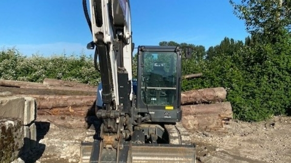 2022 Bobcat E88 thumbnail 2