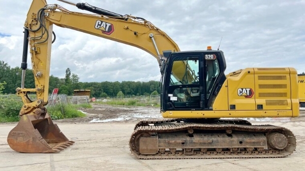 2021 Caterpillar 320 thumbnail 2