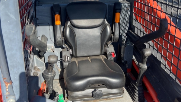 2019 Kubota SSV65 thumbnail 3