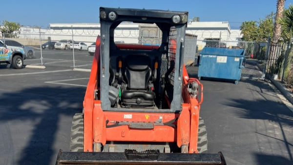 2017 Kubota SSV65 thumbnail 2