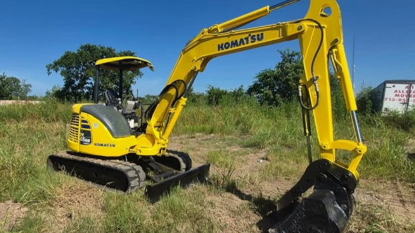 2015 Komatsu PC55MR-5 - Image 1
