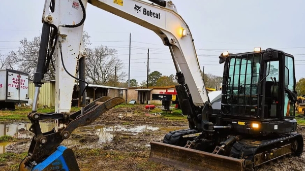 2019 Bobcat E85 thumbnail 2