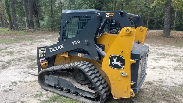 2024 Deere 317G thumbnail 3
