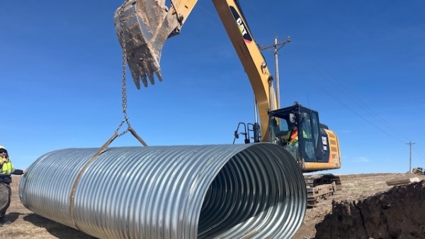 2015 Caterpillar 320E L thumbnail 2