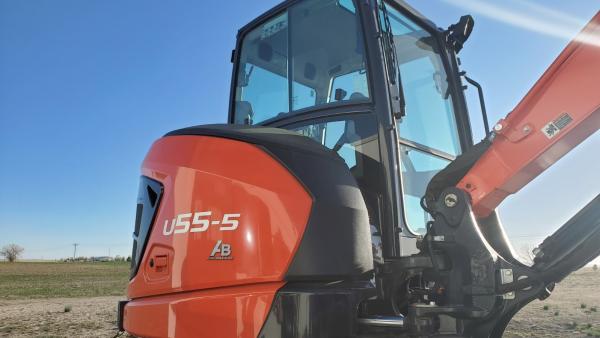 2022 Kubota U55-5 thumbnail 6