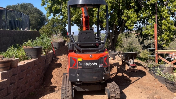 2025 Kubota U17 thumbnail 4