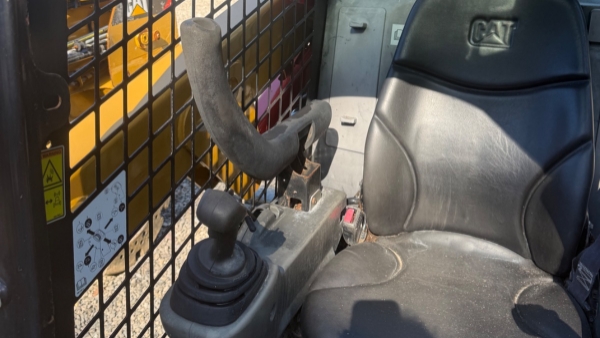 2017 Caterpillar 226D3 thumbnail 5