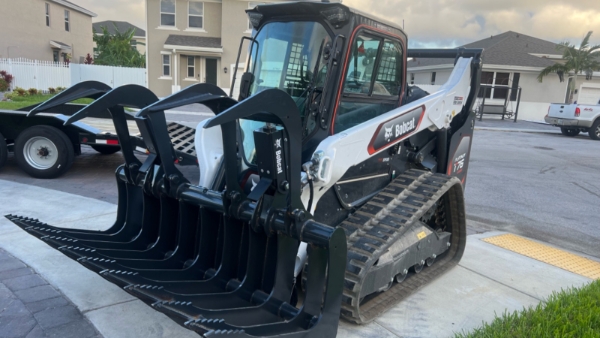 Bobcat T76 rentals available near you | Rubbl