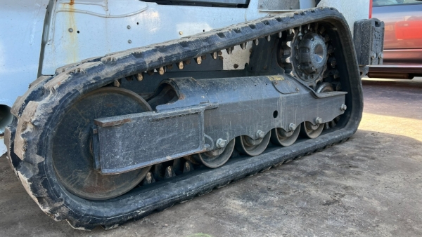 2022 Bobcat T595 thumbnail 4